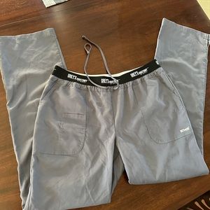Pewter Grey’s Anatomy L pant. No tag. Never worn.